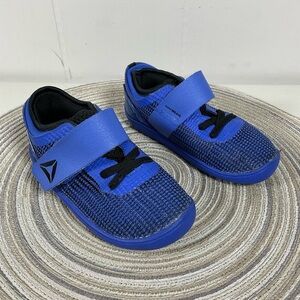 Reebok Kids Blue Sneakers Size 7.5 Boys Ventureflex Shoes
